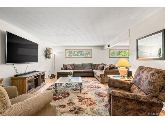 2896 E Euclid Pl, Centennial, CO 80121