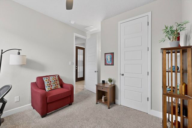 3125 Ilford Road NE, Rio Rancho, NM 87144