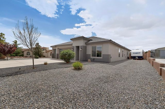 3125 Ilford Road NE, Rio Rancho, NM 87144