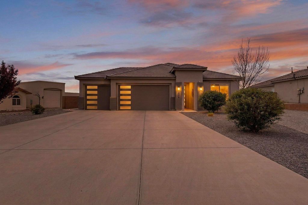 3125 Ilford Road NE, Rio Rancho, NM 87144