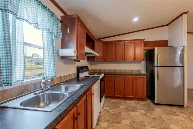 5903 Hunterwood Drive, Granbury, TX 76048