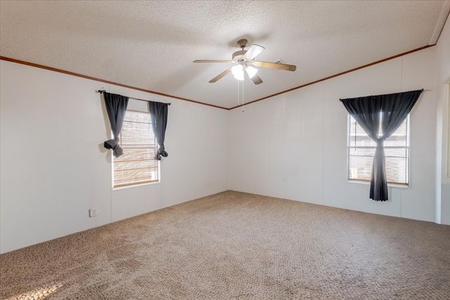 5903 Hunterwood Drive, Granbury, TX 76048