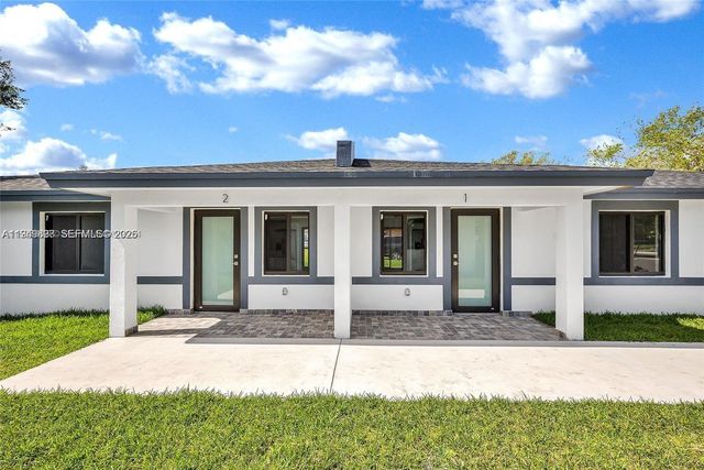 673 NW 14th St 1, Florida City, FL 33034