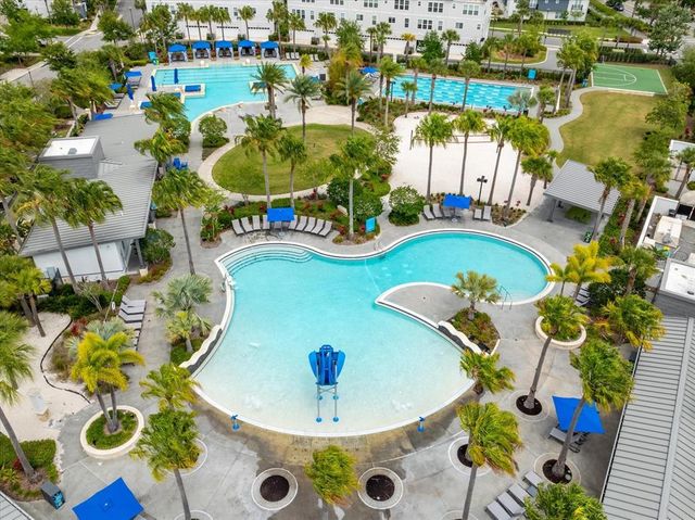 9851 GOBAT ALLEY, Orlando, FL 32827