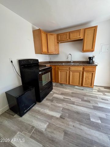 3036 W ALMERIA Road, Phoenix, AZ 85009
