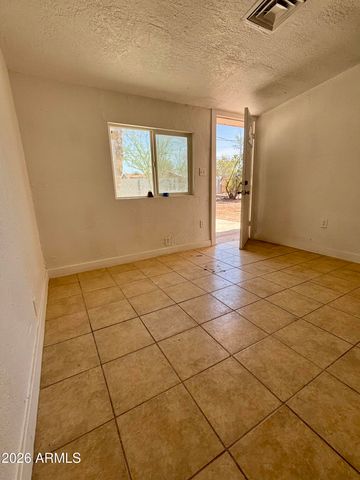 3036 W ALMERIA Road, Phoenix, AZ 85009