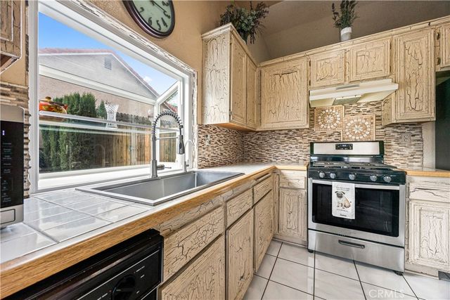 23143 Canyon Estates, Corona, CA 92883