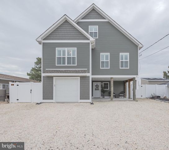 7 W THAMES RD, Tuckerton, NJ 08087