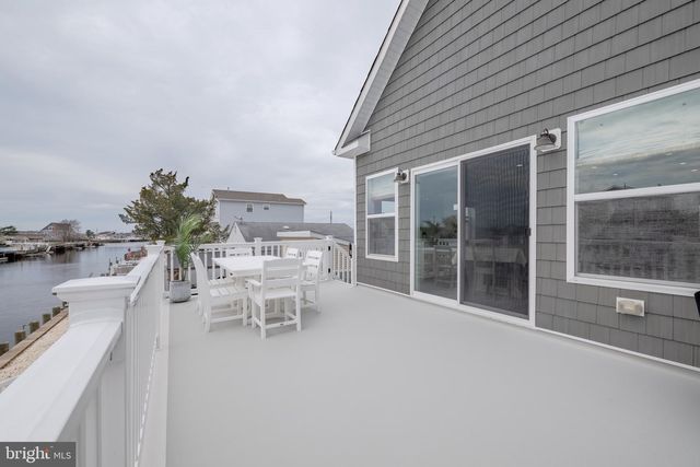 7 W THAMES RD, Tuckerton, NJ 08087