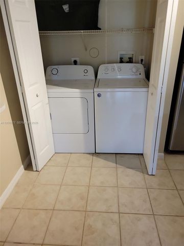 4151 N Haverhill Rd 1502, West Palm Beach, FL 33417