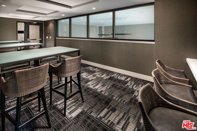 687 S Hobart Boulevard 733, Los Angeles, CA 90005