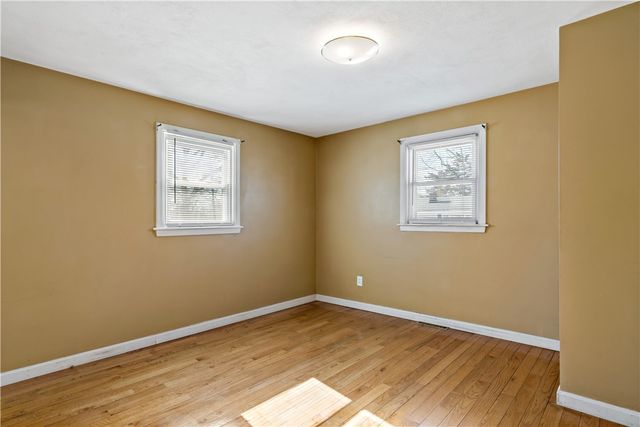 58 Swan Street, East Providence, RI 02914