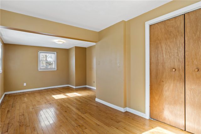 58 Swan Street, East Providence, RI 02914