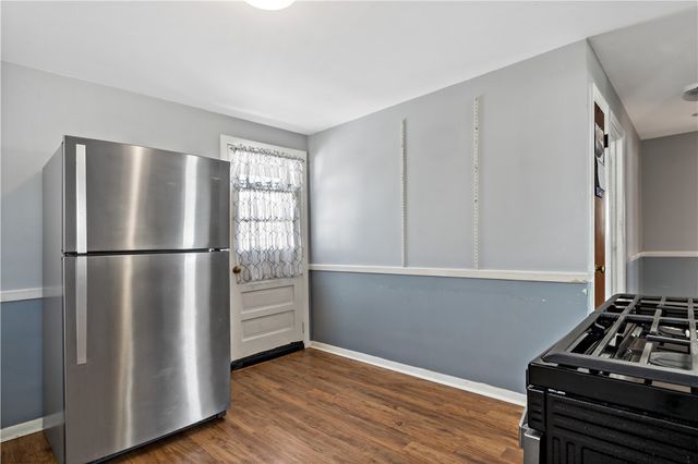 58 Swan Street, East Providence, RI 02914