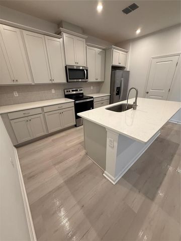 11420 SUNSAIL AVENUE, Orlando, FL 32832