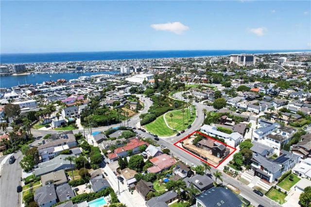 2700 Cliff, Newport Beach, CA 92663
