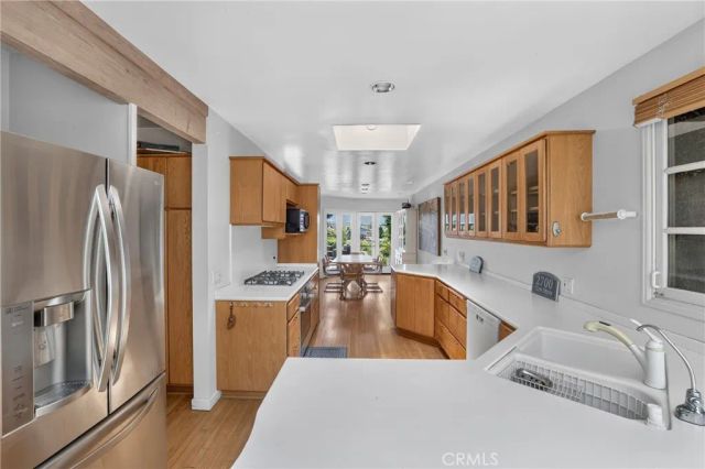 2700 Cliff, Newport Beach, CA 92663