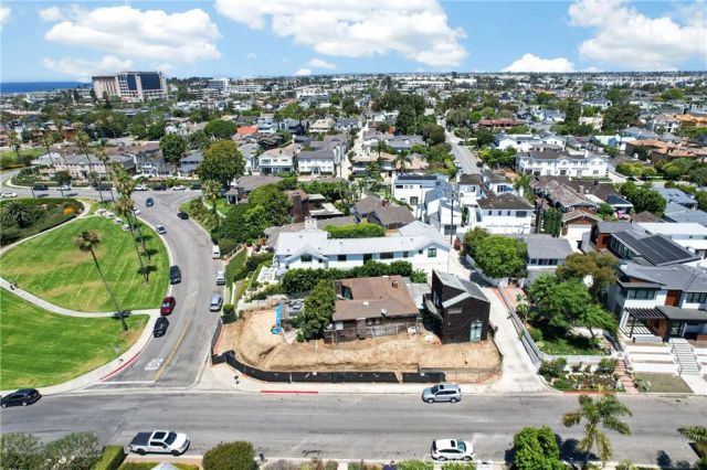 2700 Cliff, Newport Beach, CA 92663