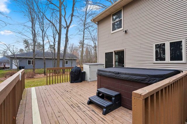 280 RIVER PINE DRIVE, Shawano, WI 54166