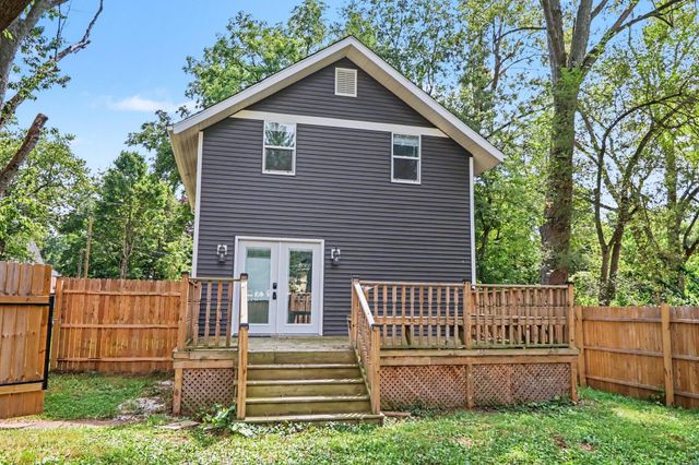 2125 Briar Place, Kalamazoo, MI 49048