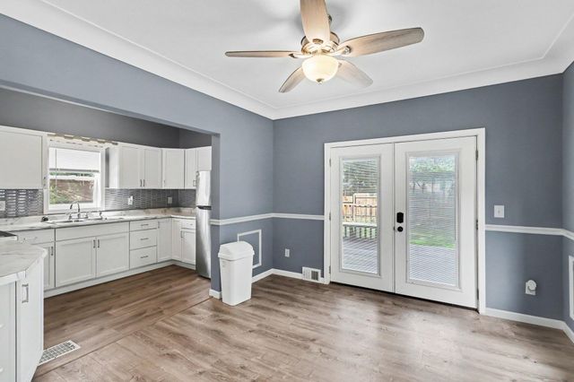 2125 Briar Place, Kalamazoo, MI 49048