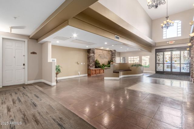 5450 E DEER VALLEY Drive 1217, Phoenix, AZ 85054