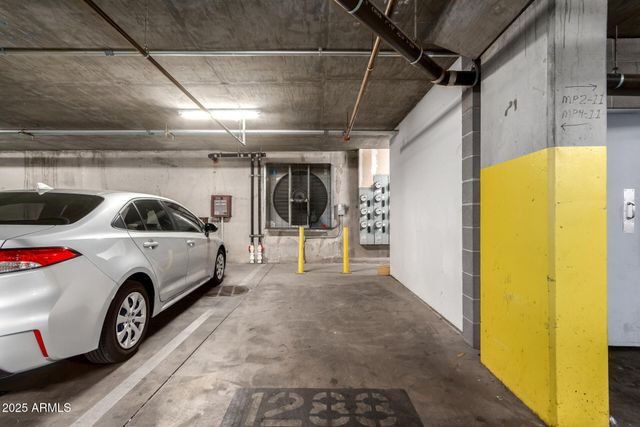 5450 E DEER VALLEY Drive 1217, Phoenix, AZ 85054