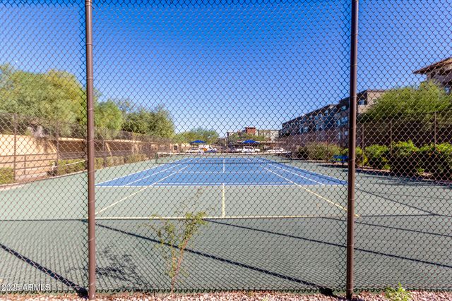 5450 E DEER VALLEY Drive 1217, Phoenix, AZ 85054