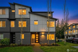 3230 148th Street SW #E-1, Lynnwood, WA 98087