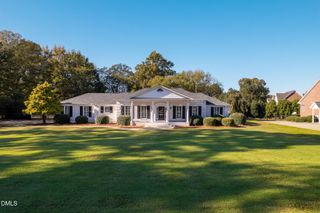 40 Chicora Club Drive, Dunn, NC 28334