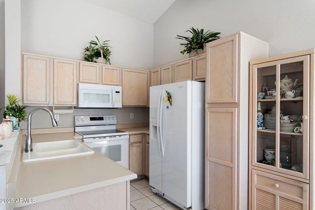 1831 E KERBY FARMS Road, Chandler, AZ 85249