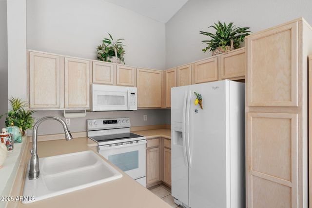 1831 E KERBY FARMS Road, Chandler, AZ 85249