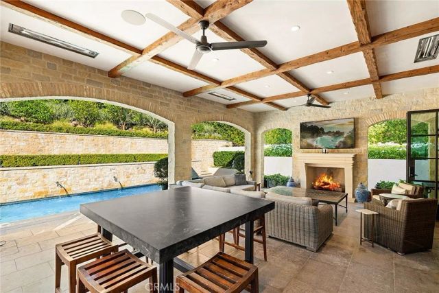 7 Oakmont Lane, Newport Beach, CA 92660