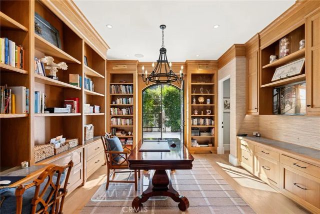 7 Oakmont Lane, Newport Beach, CA 92660
