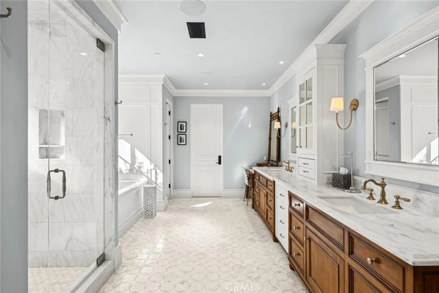 7 Oakmont Lane, Newport Beach, CA 92660