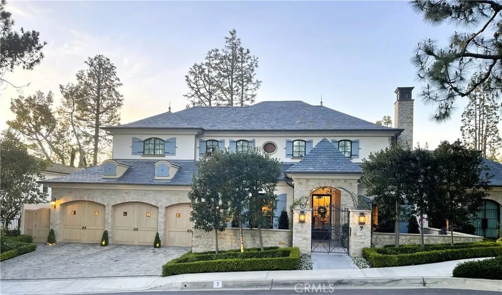 7 Oakmont Lane, Newport Beach, CA 92660