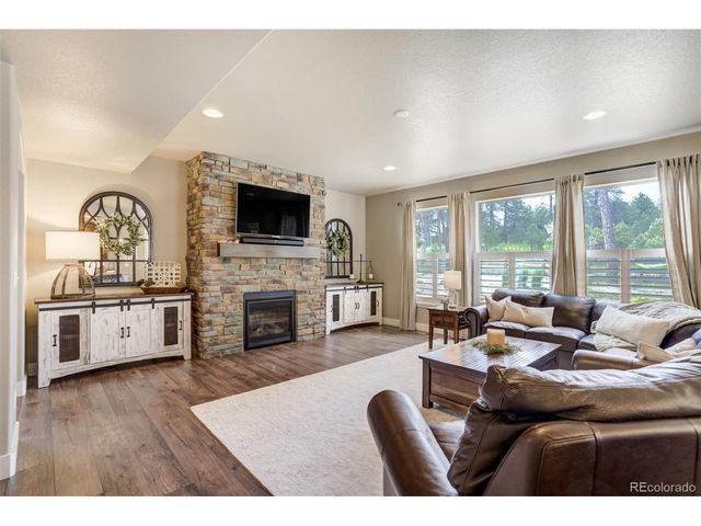 1716 Catnap Ln, Monument, CO 80132