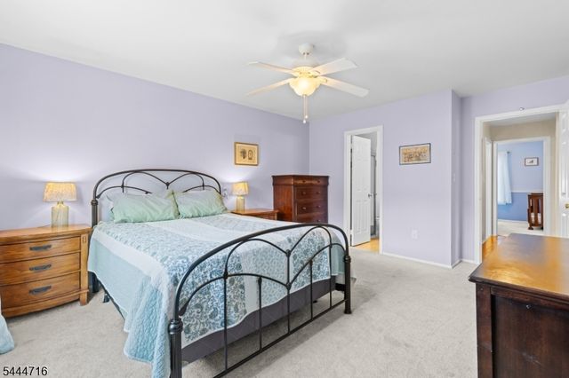 357 Cotswold Pl, Franklin Twp., NJ 08873