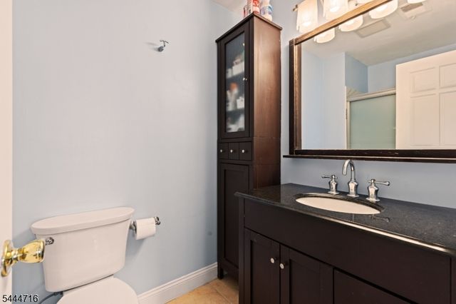 357 Cotswold Pl, Franklin Twp., NJ 08873