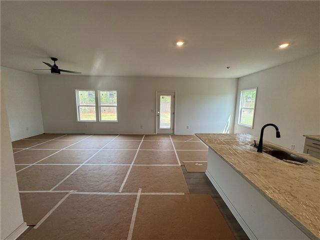 616 Elwick Lane SE, Cartersville, GA 30120