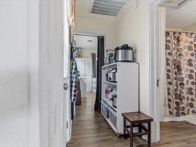 518 Sunny Lane, Wharton, TX 77488