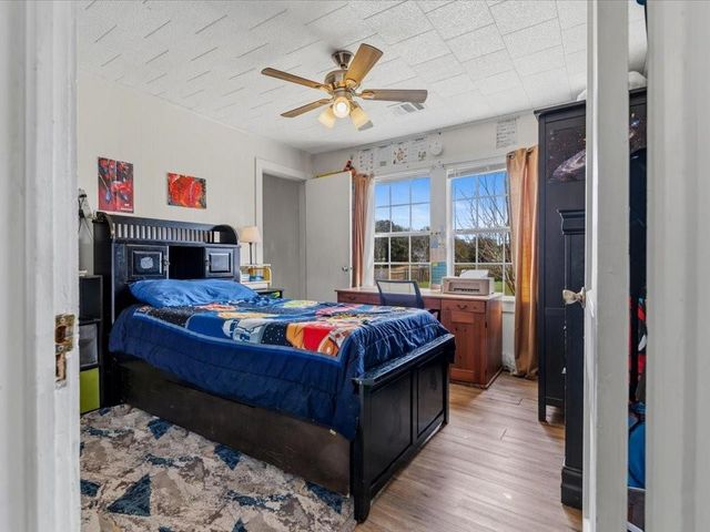 518 Sunny Lane, Wharton, TX 77488