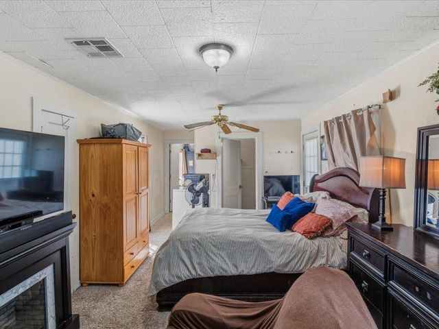 518 Sunny Lane, Wharton, TX 77488