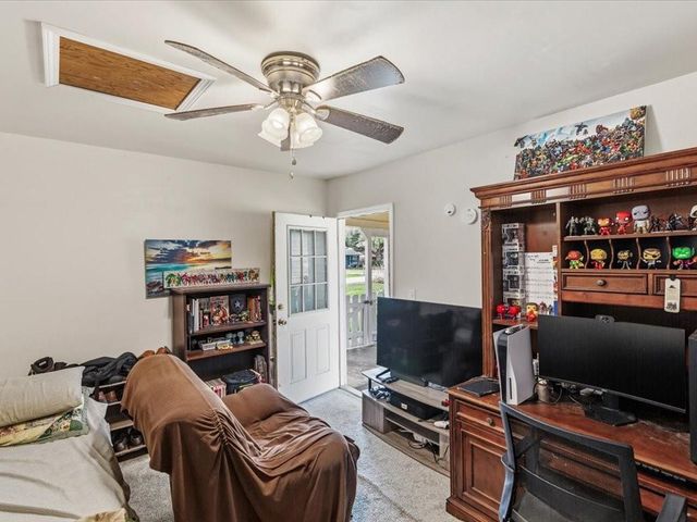 518 Sunny Lane, Wharton, TX 77488