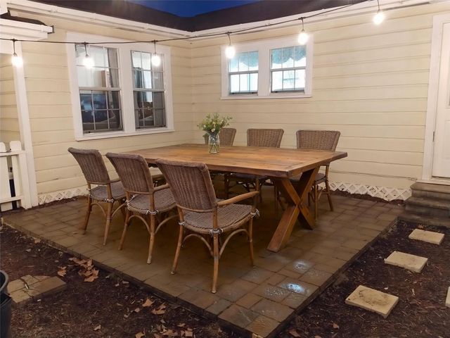 518 Sunny Lane, Wharton, TX 77488