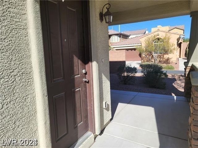 6647 Brooklyn Heights Street, Las Vegas, NV 89166
