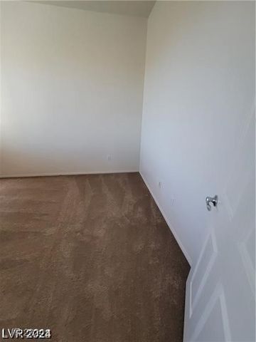 6647 Brooklyn Heights Street, Las Vegas, NV 89166