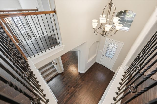 110 Sweetleaf Drive, Red Oak, TX 75154