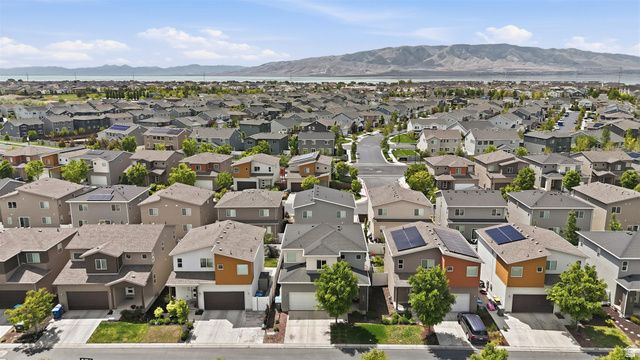 573 N 290 E, Vineyard, UT 84059