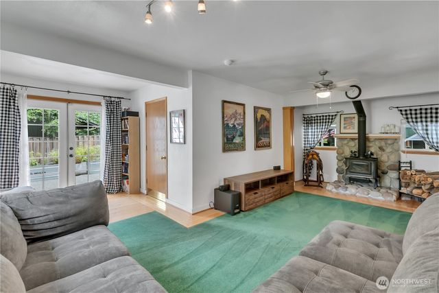 7009 E Dakota Street, Port Orchard, WA 98366
